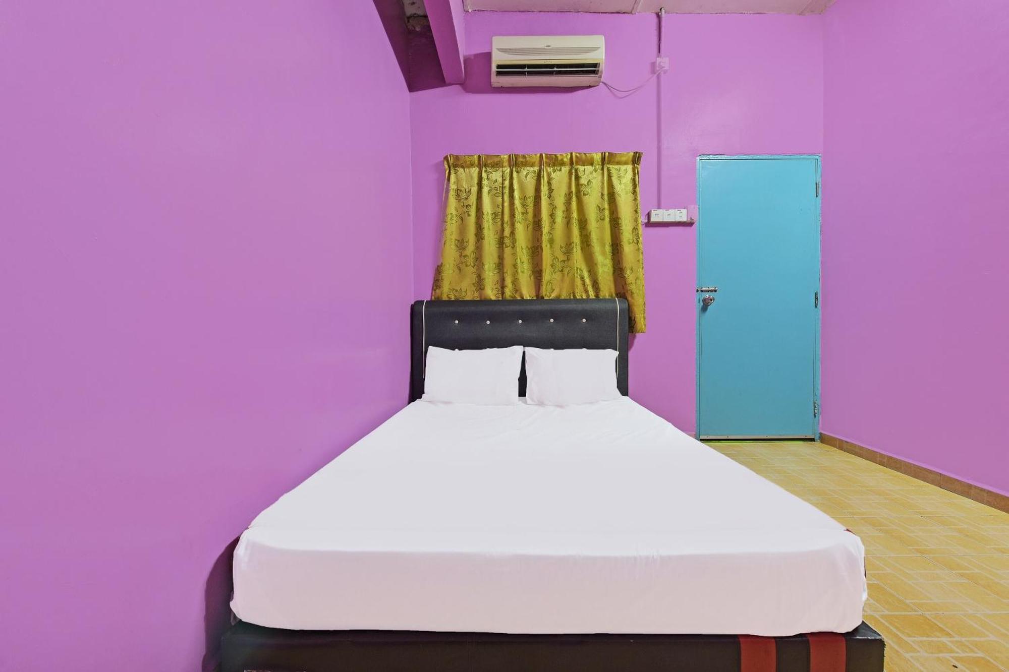 Spot On 90144 Corridor Hotel 1 Pekan Luaran gambar