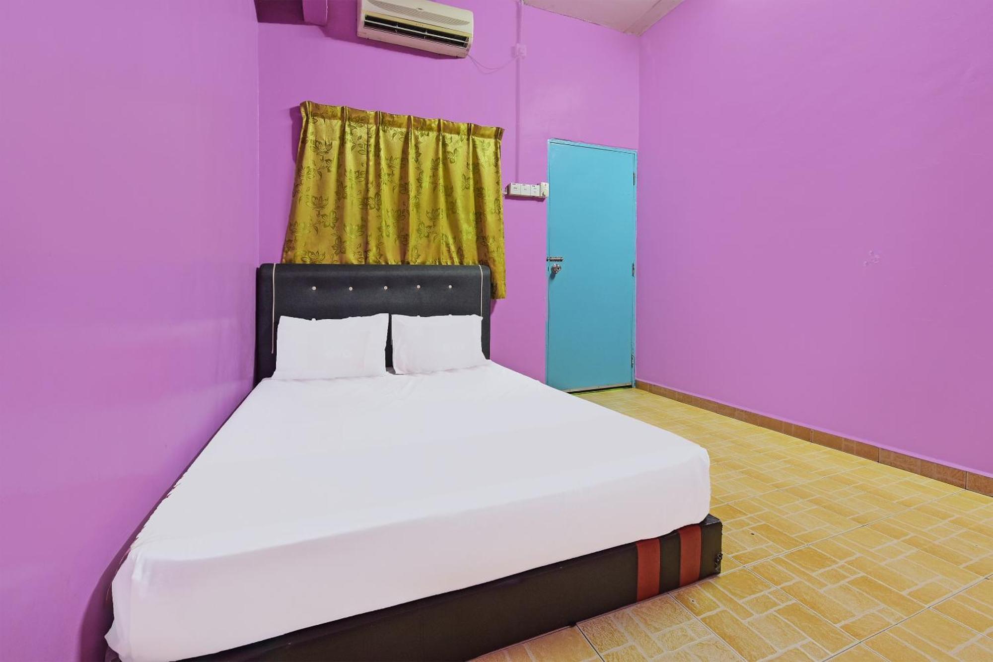 Spot On 90144 Corridor Hotel 1 Pekan Luaran gambar