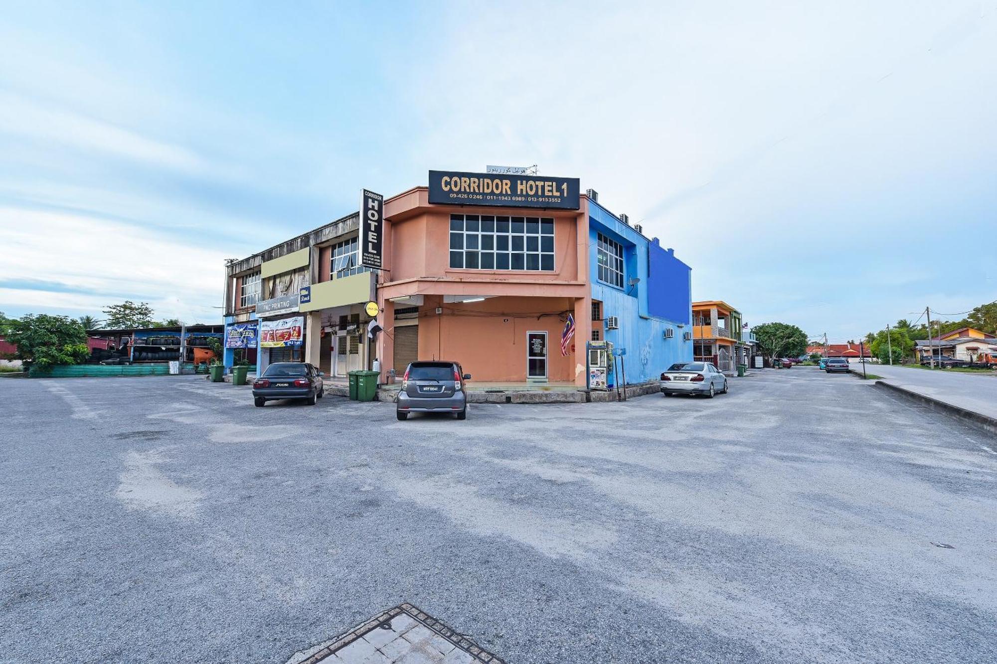 Spot On 90144 Corridor Hotel 1 Pekan Luaran gambar